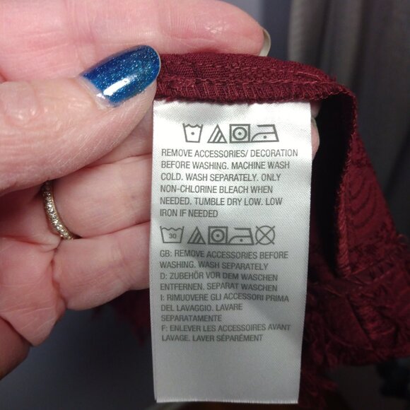 Dennis Basso Jacquard Topper Wine Red-Snap Closure Size Large Eyelash Design - Picture 11 of 12